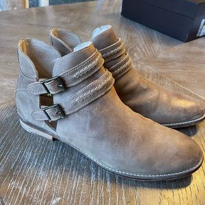 Free people Braeburn style bootie in European size 39